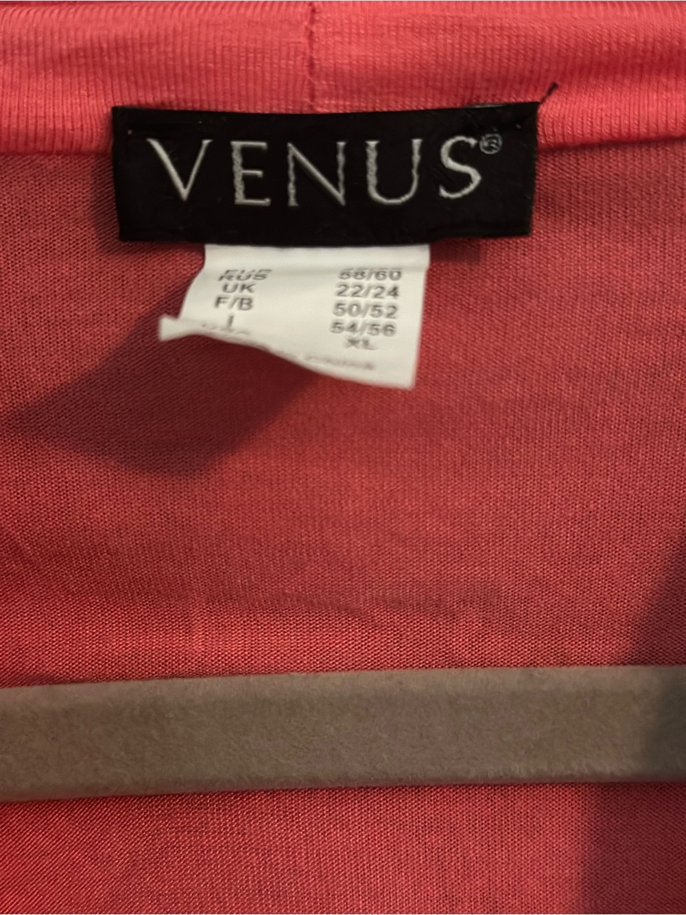 VENUS Coral-Orange Draped V-Neck Sleeveless Top - Picture 2 of 3